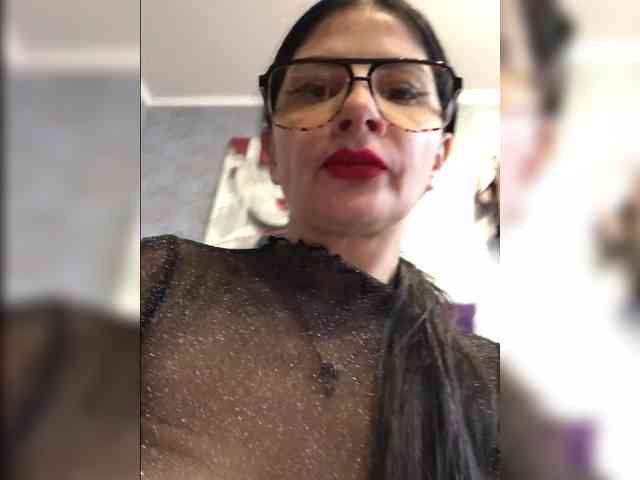 ALINABLACK webcam