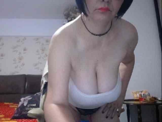 mary-x webcam