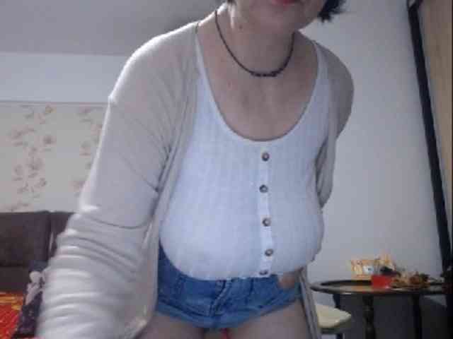 mary-x webcam