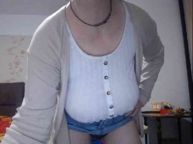 mary-x webcam