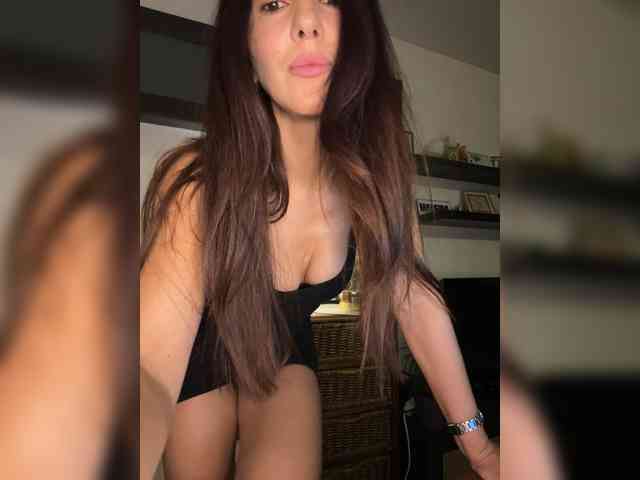 _Happy_Lady_ webcam