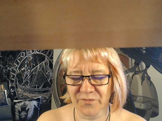 90dTitten webcam
