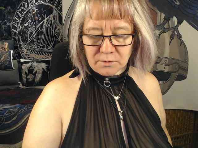 90dTitten webcam