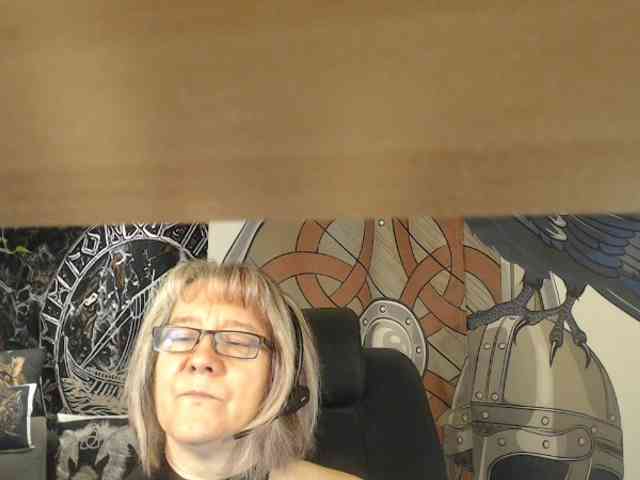 90dTitten webcam