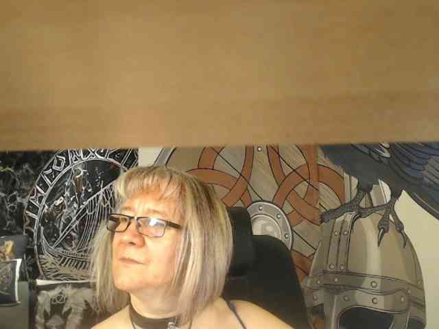 90dTitten webcam