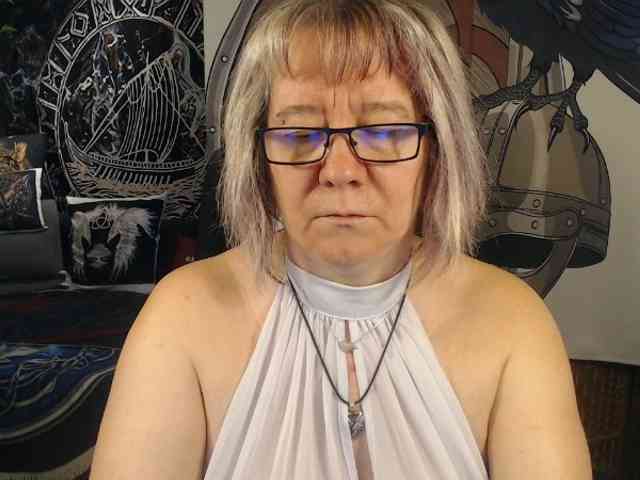 90dTitten webcam