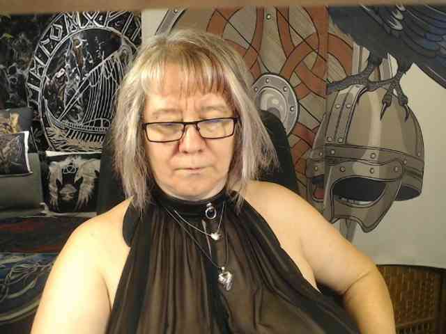 90dTitten webcam