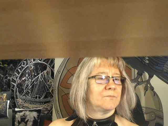 90dTitten webcam
