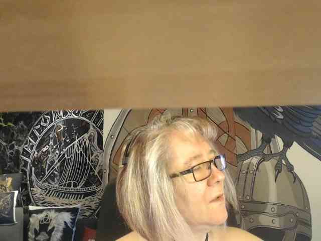 90dTitten webcam