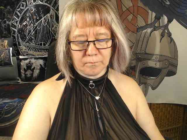 90dTitten webcam