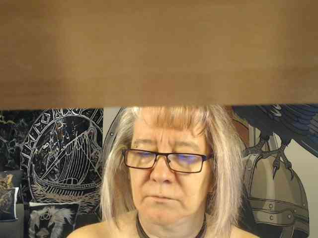 90dTitten webcam