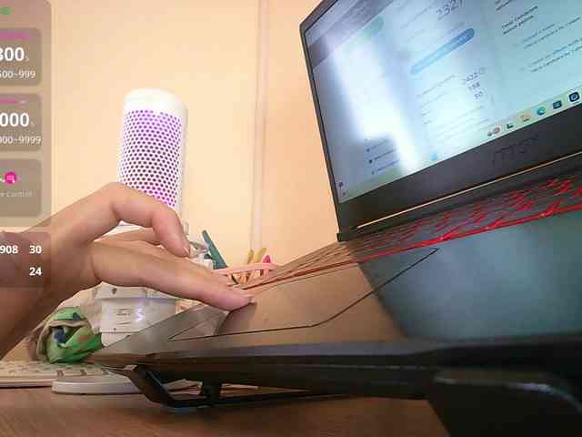 Mary2606 webcam