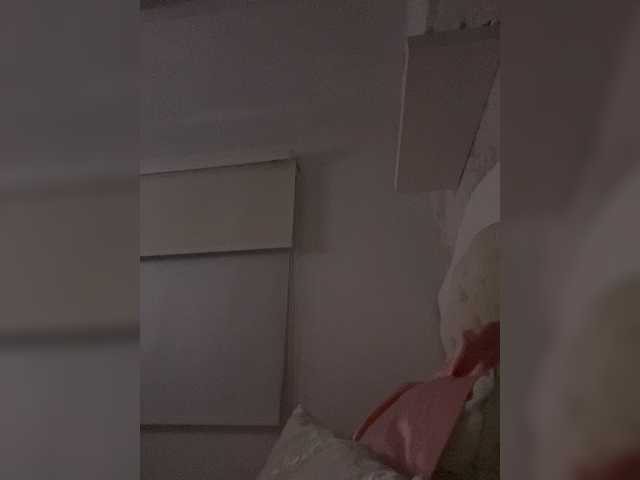 Entrez le videochat erotique avec le
modèle SallyeLeins SallyeLeins