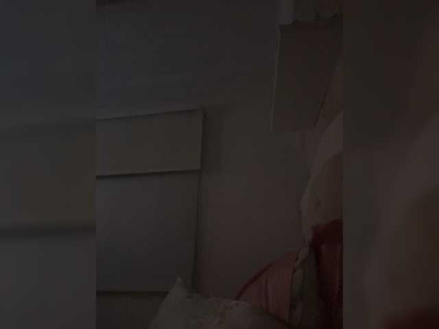 Gratis Live Sexcam mit SallyeLeins SallyeLeins