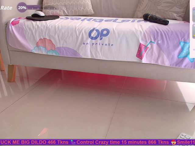 Gratis Live Sexcam mit SallyeLeins SallyeLeins