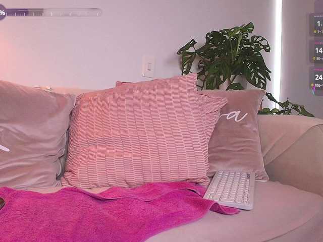 Accedi alla chat con il nickname SallyeLeins SallyeLeins