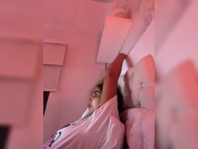 Idź na czacie SallyeLeins SallyeLeins