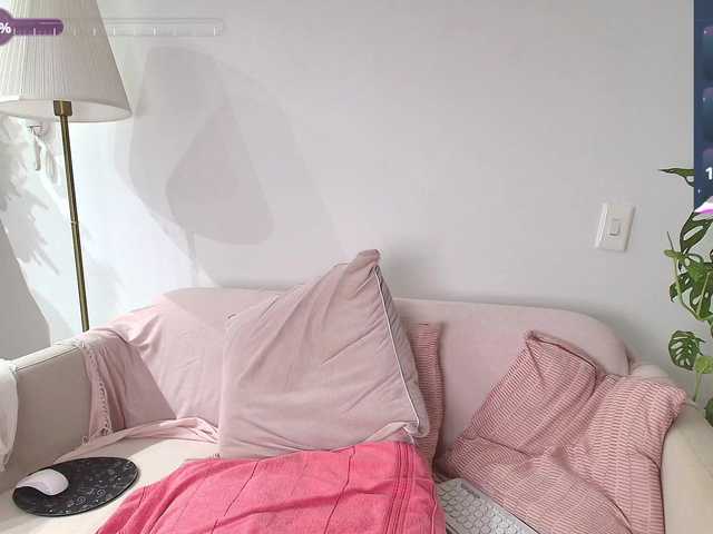 Vai a chattare su SallyeLeins SallyeLeins