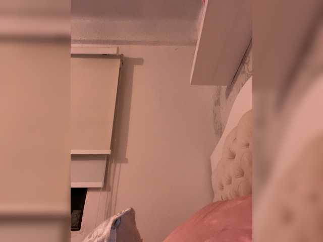 Gratis Live Sexcam mit SallyeLeins SallyeLeins