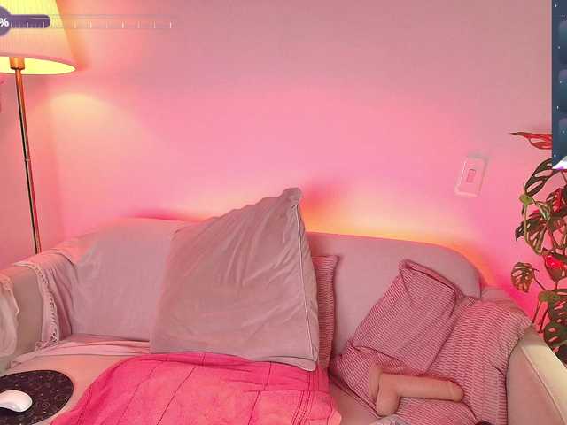 Vai a chattare su SallyeLeins SallyeLeins