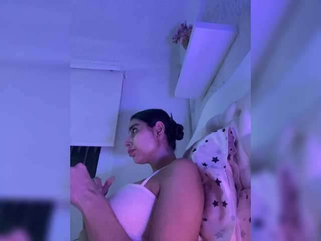 Accedi alla chat con il nickname SallyeLeins SallyeLeins