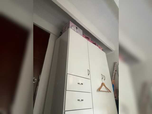 go to chat with SallyeLeins