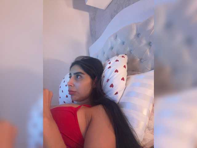 Entrez le videochat erotique avec le
modèle SallyeLeins SallyeLeins