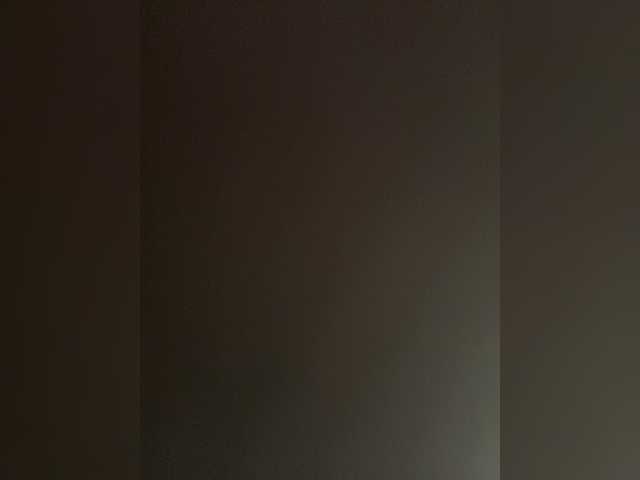 Vai a chattare su SallyeLeins SallyeLeins