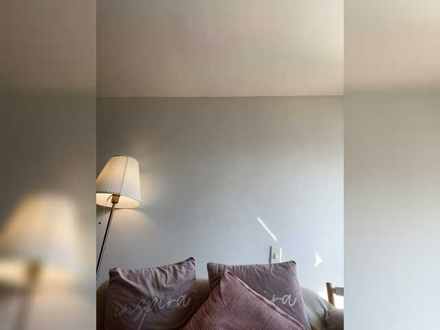 Gratis Live Sexcam mit SallyeLeins SallyeLeins