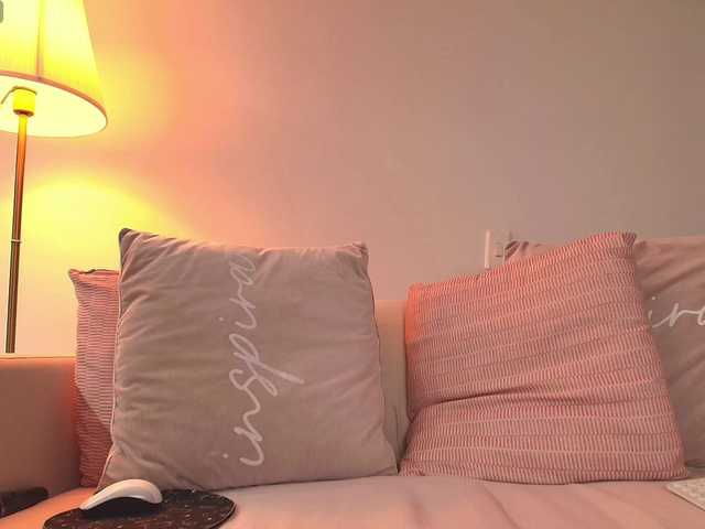 Entrez le videochat erotique avec le
modèle SallyeLeins SallyeLeins