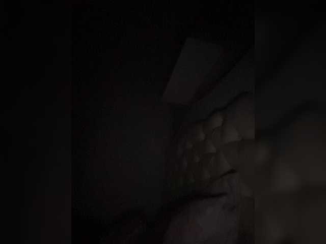 Entrez le videochat erotique avec le
modèle SallyeLeins SallyeLeins