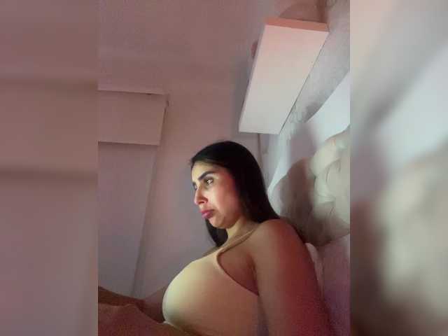 Vai a chattare su SallyeLeins SallyeLeins