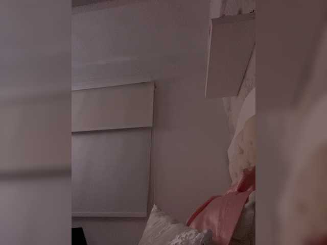 Entrez le videochat erotique avec le
modèle SallyeLeins SallyeLeins