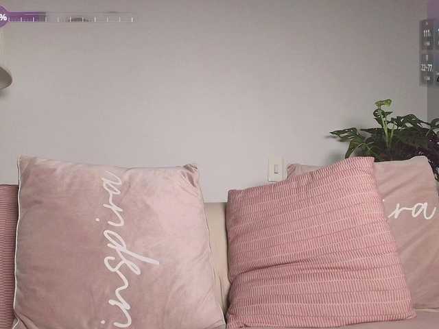 Gratis Live Sexcam mit SallyeLeins SallyeLeins