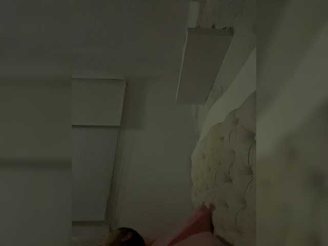 Vai a chattare su SallyeLeins SallyeLeins