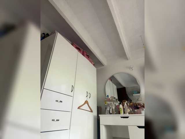 go to chat with SallyeLeins