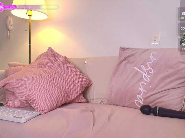 Vai a chattare su SallyeLeins SallyeLeins