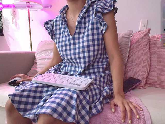 Vai a chattare su SallyeLeins SallyeLeins