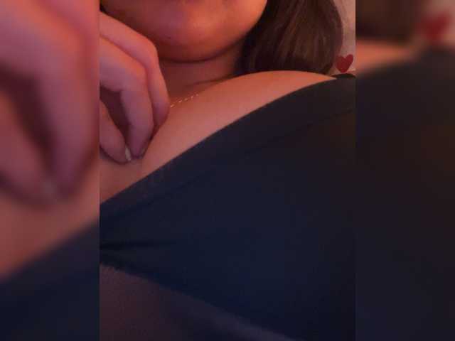 Gratis Live Sexcam mit SallyeLeins SallyeLeins