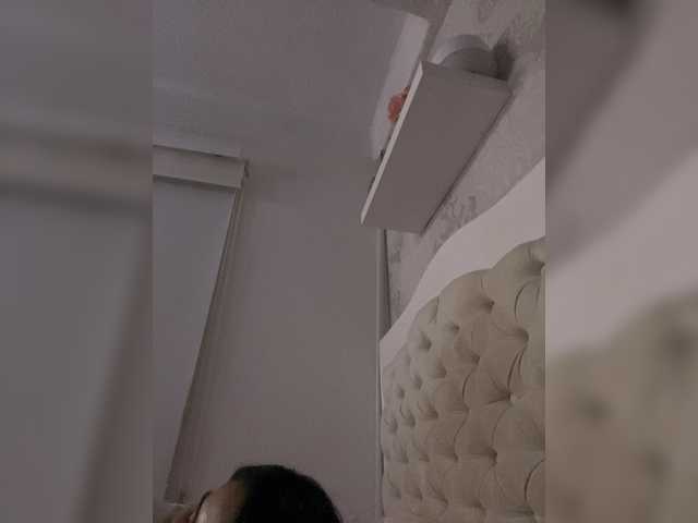 Entrez le videochat erotique avec le
modèle SallyeLeins SallyeLeins