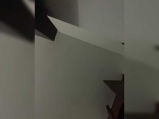 Gratis Live Sexcam mit SallyeLeins SallyeLeins