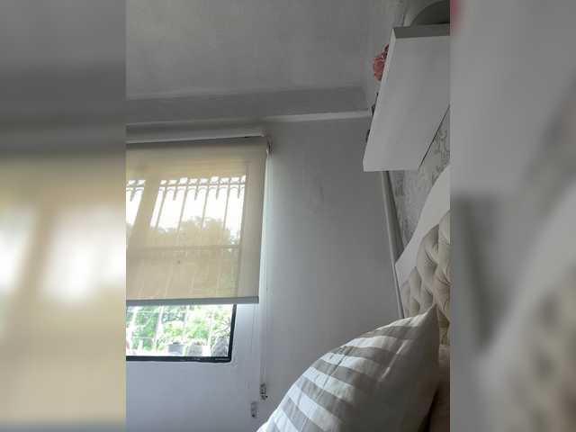 Vai a chattare su SallyeLeins SallyeLeins