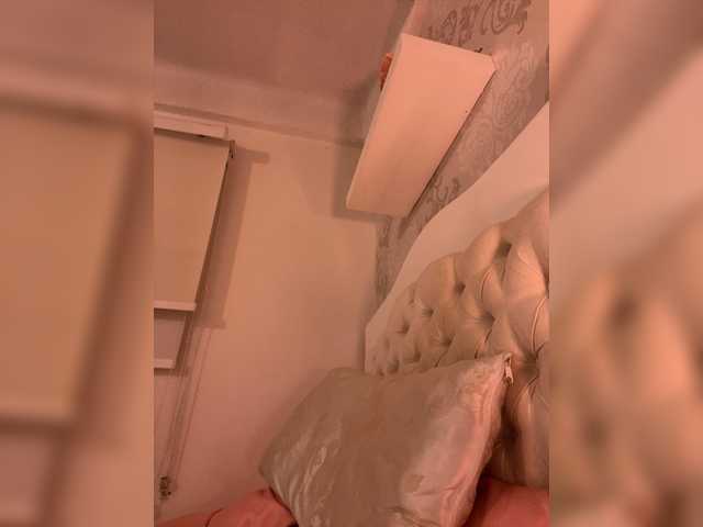 Vai a chattare su SallyeLeins SallyeLeins