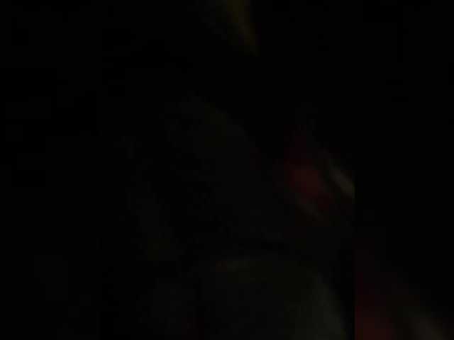 Entra en el chat con el modelo SallyeLeins SallyeLeins