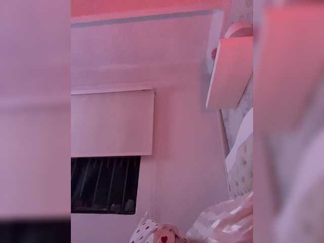 Gratis Live Sexcam mit SallyeLeins SallyeLeins