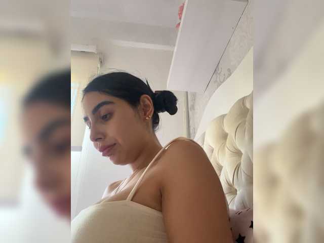 Accedi alla chat con il nickname SallyeLeins SallyeLeins