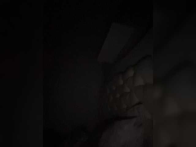 Gratis Live Sexcam mit SallyeLeins SallyeLeins