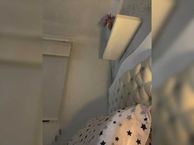 Gratis Live Sexcam mit SallyeLeins SallyeLeins