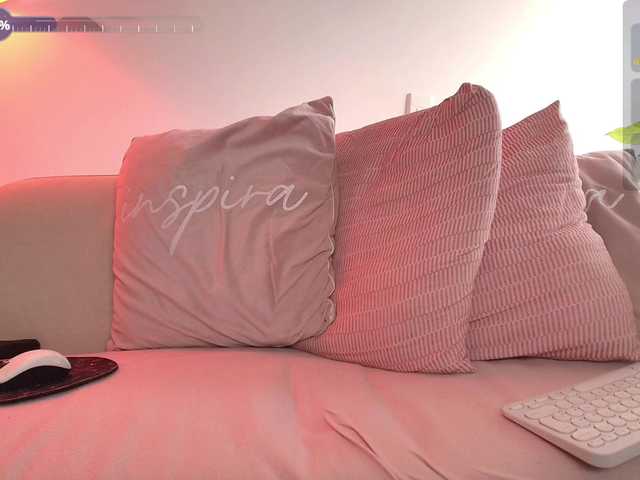 Entra en el chat con el modelo SallyeLeins SallyeLeins