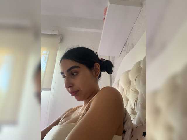 Vai a chattare su SallyeLeins SallyeLeins